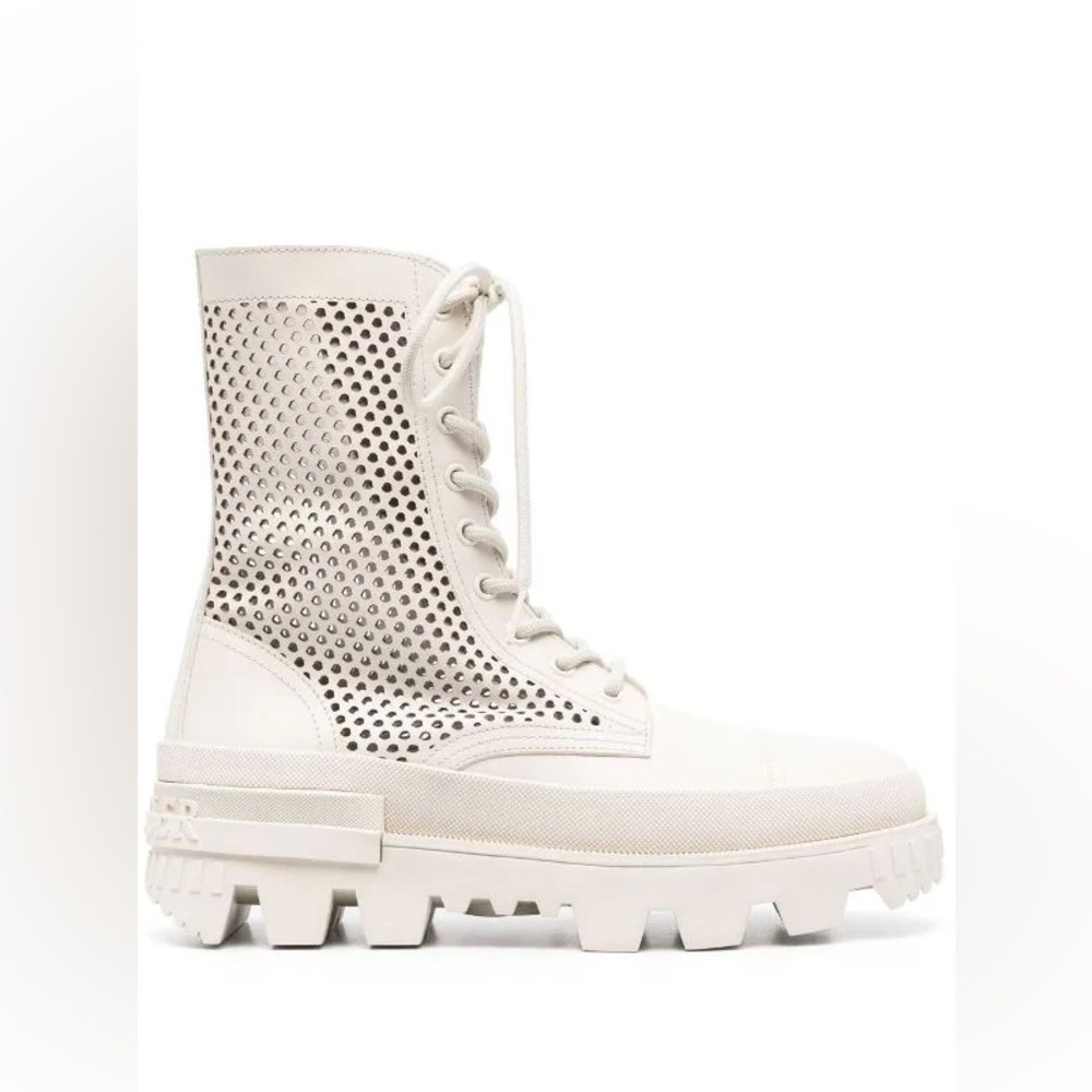 Moncler Carinne Boots Sz 36
